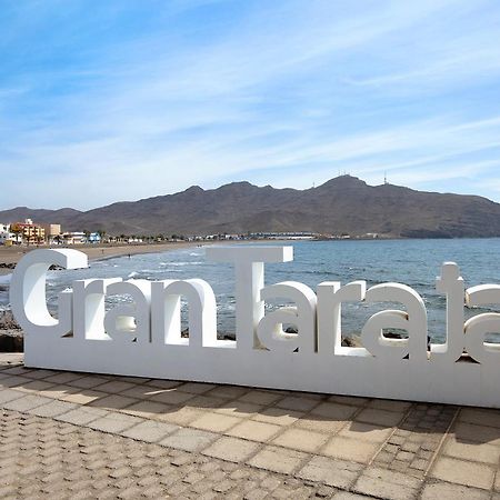 Apartamento Las Palmeras Gran Tarajal Dış mekan fotoğraf