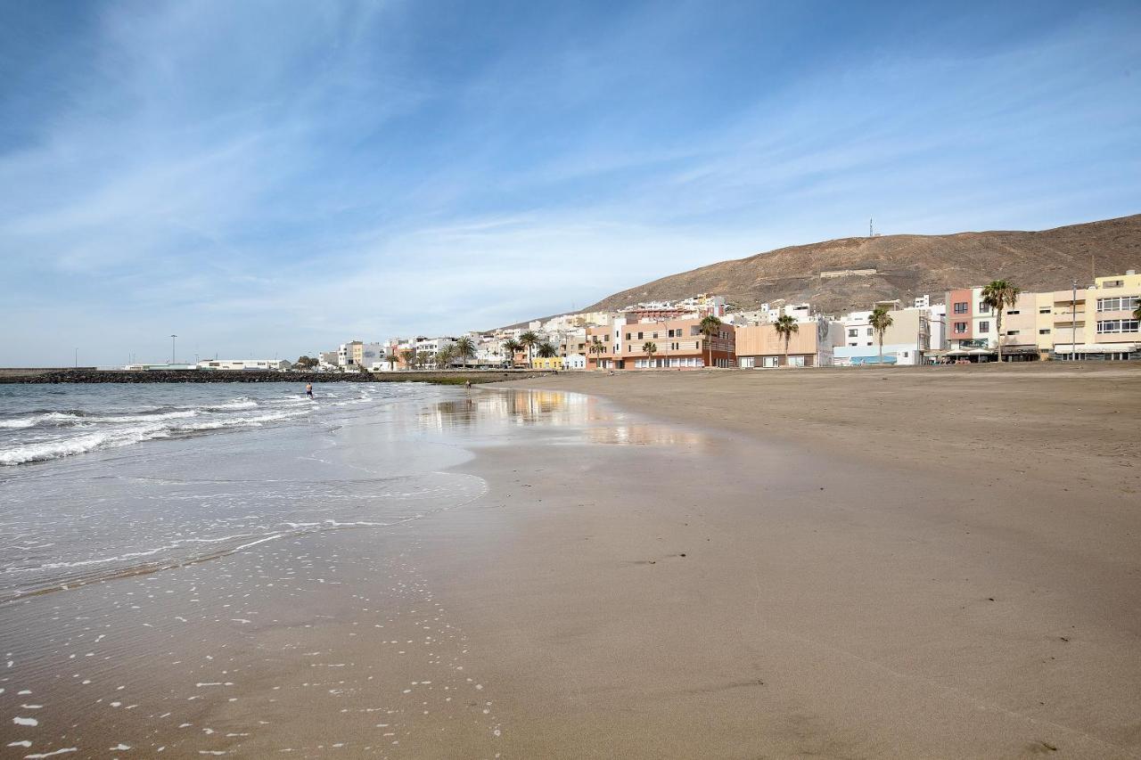 Apartamento Las Palmeras Gran Tarajal Dış mekan fotoğraf