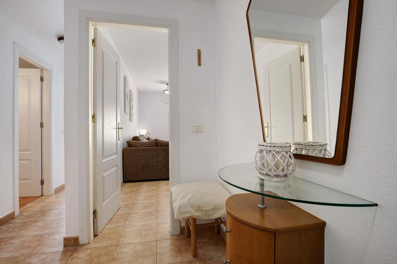 Apartamento Las Palmeras Gran Tarajal Dış mekan fotoğraf